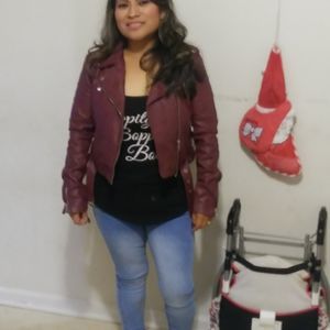 Meet your Posher, Lorena